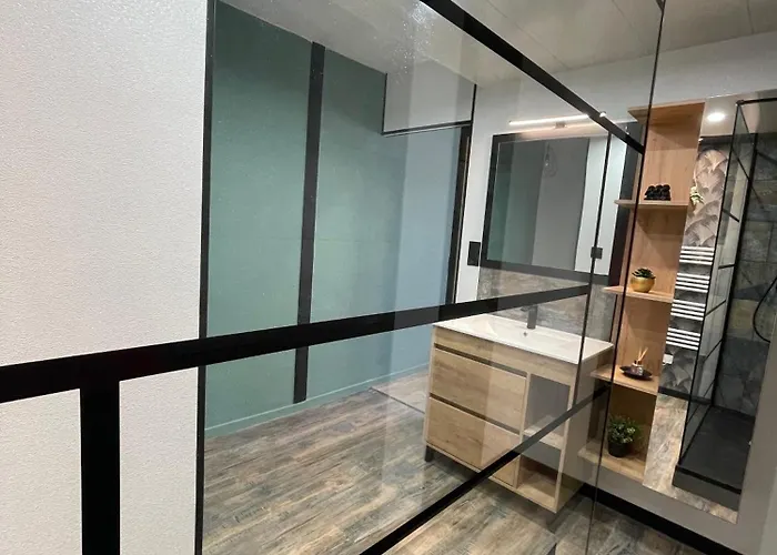 The 8 아파트 Lunéville